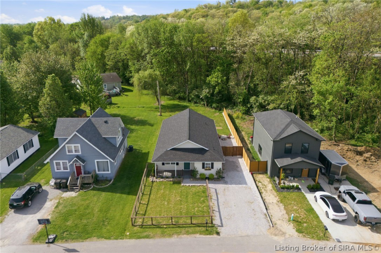 Listing Image 24