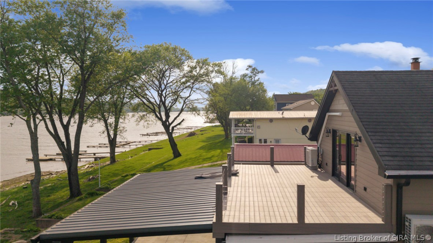 Listing Image 8