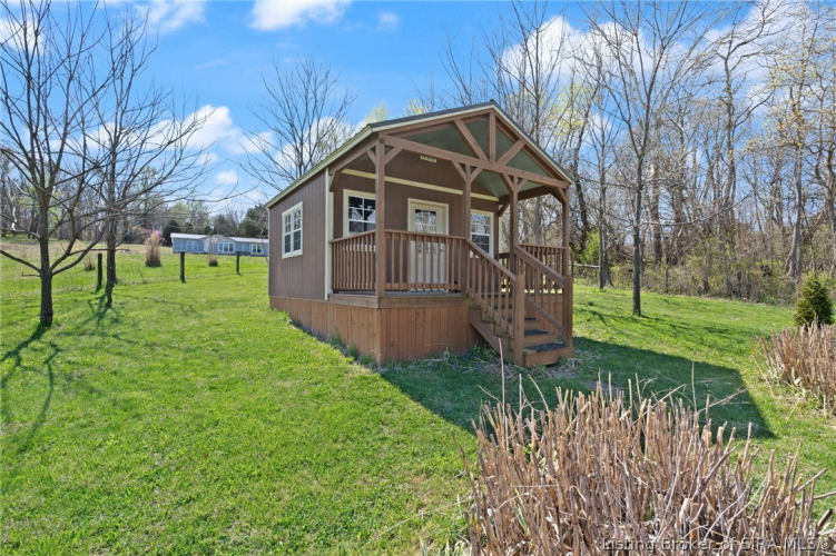 Listing Image 13