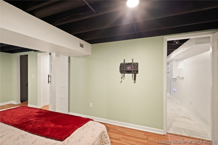 Listing Image 56