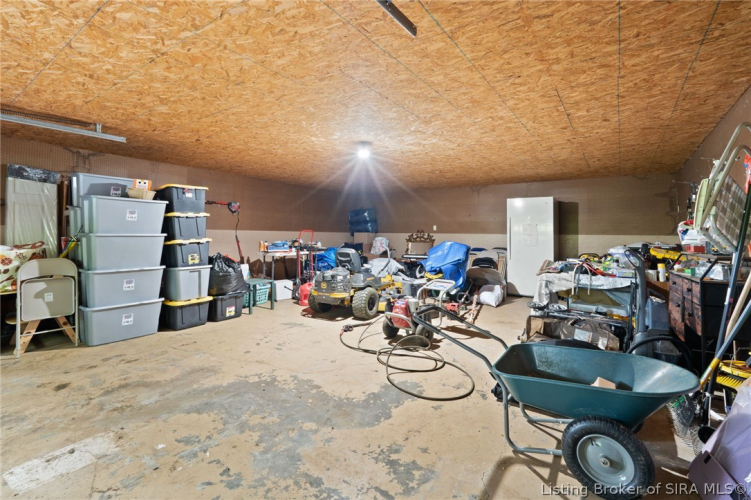 Listing Image 61