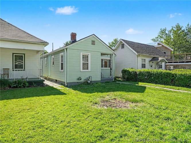 Listing Image 19