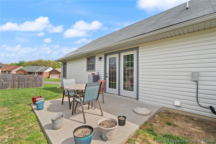 Listing Image 32