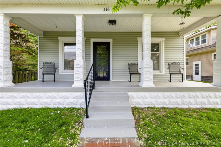 Listing Image 3