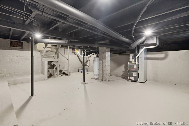 Listing Image 23