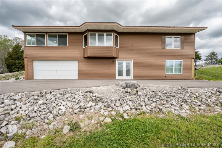 Listing Image 32