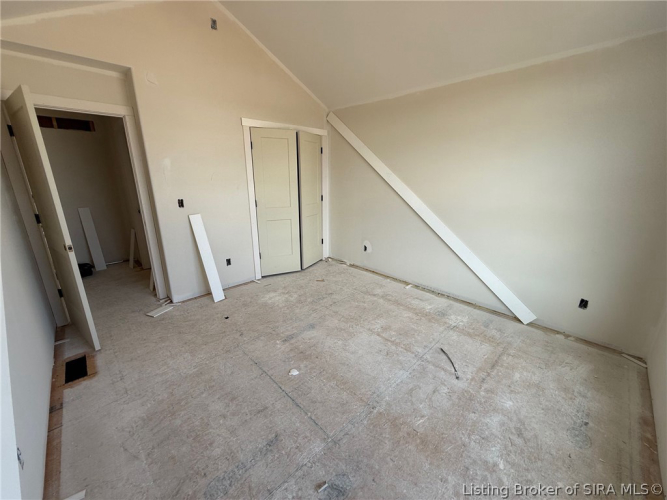 Listing Image 44