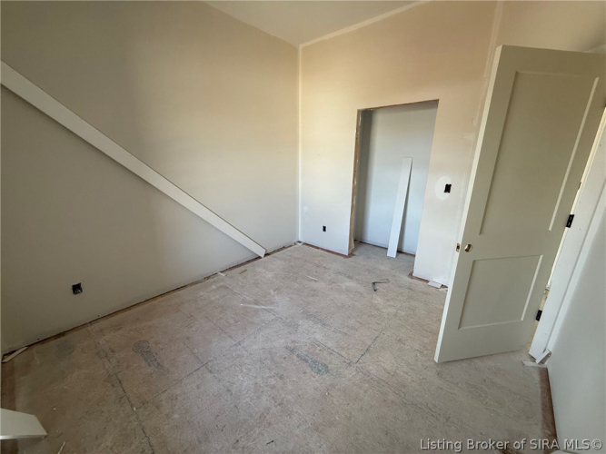 Listing Image 50