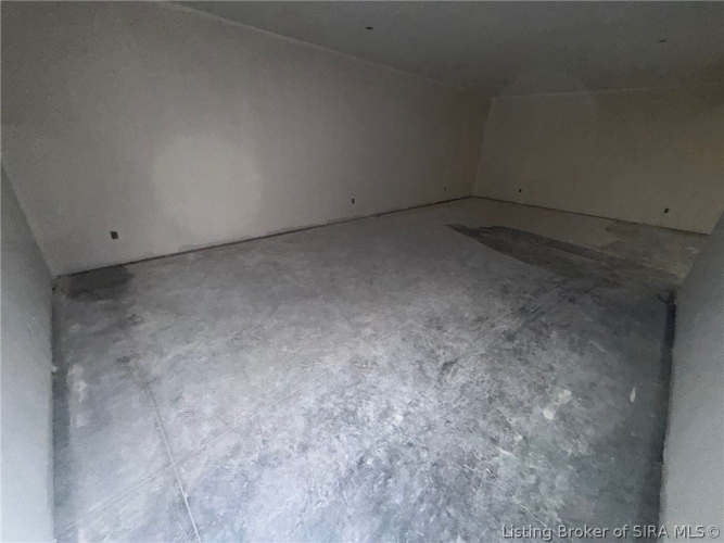 Listing Image 60