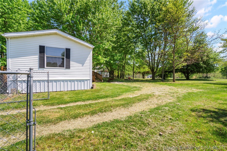 Listing Image 24