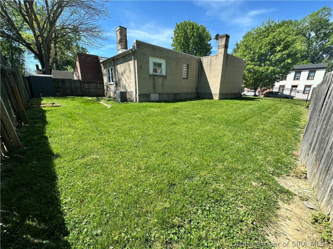 Listing Image 36