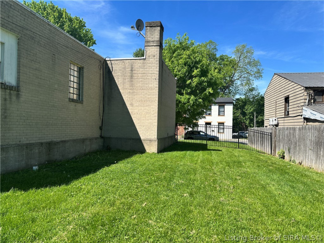 Listing Image 38