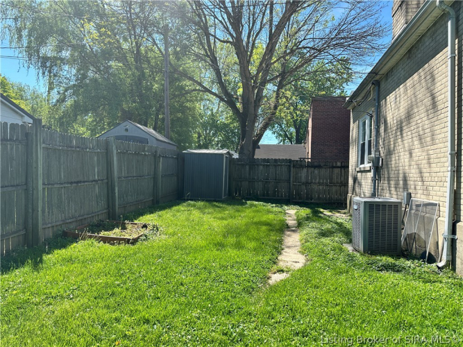 Listing Image 39