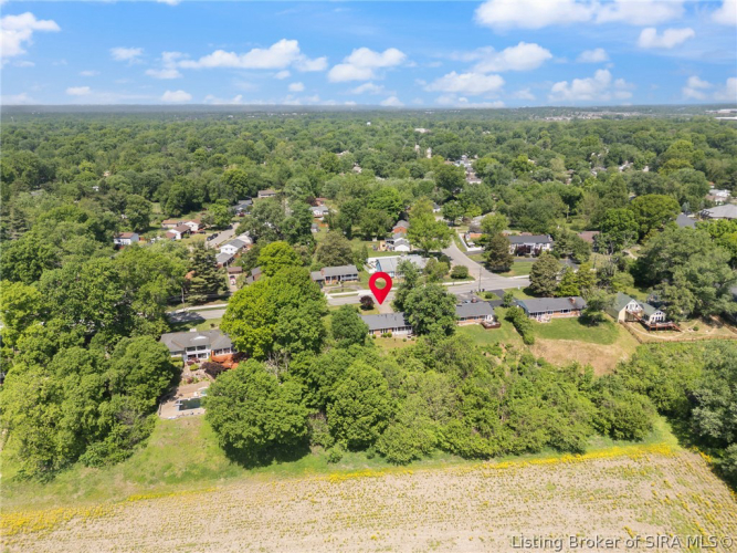 Listing Image 44