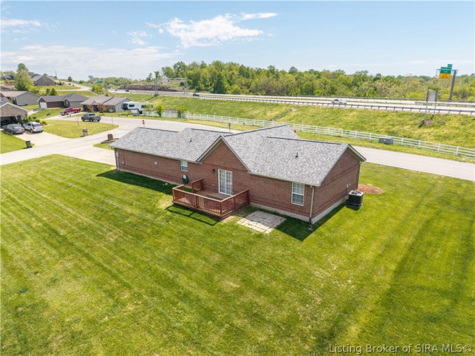Listing Image 29