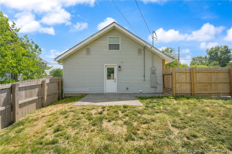 Listing Image 24