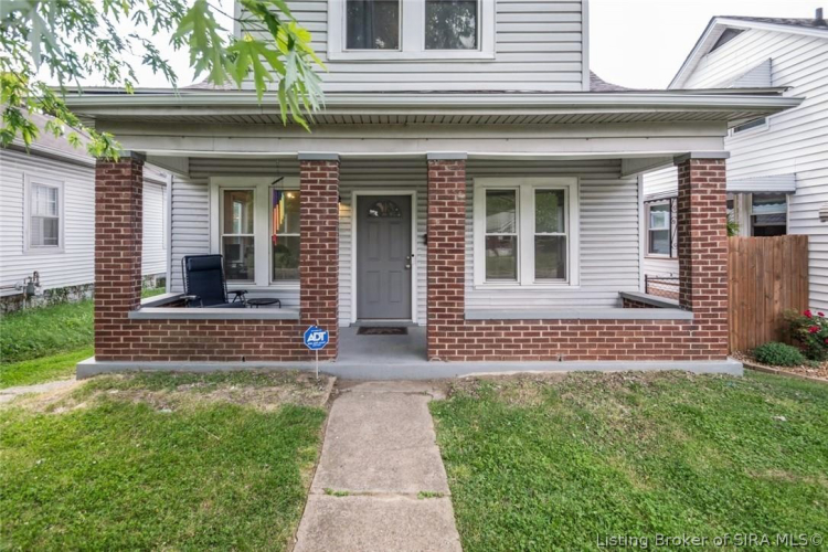 Listing Image 3