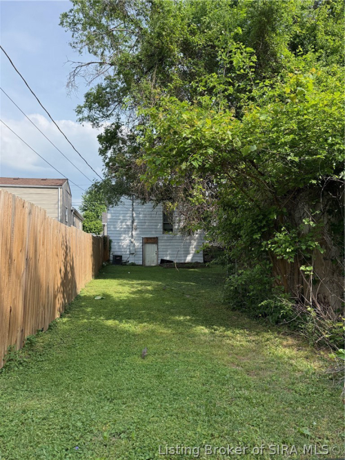 Listing Image 6