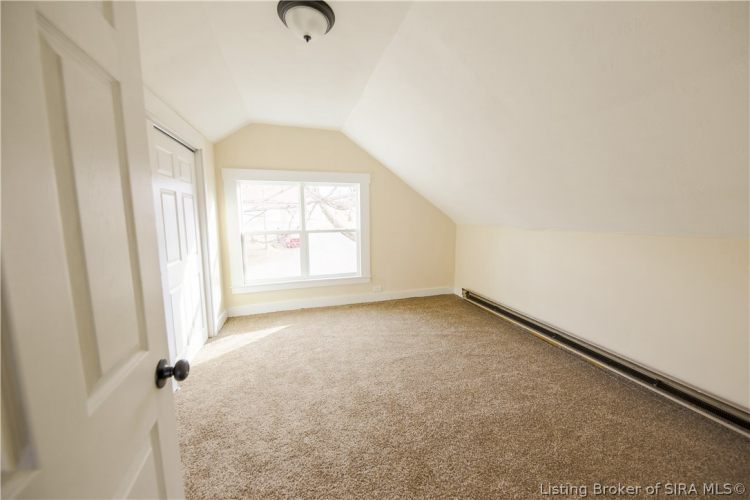 Listing Image 37