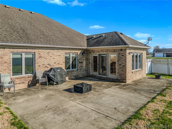 Listing Image 45