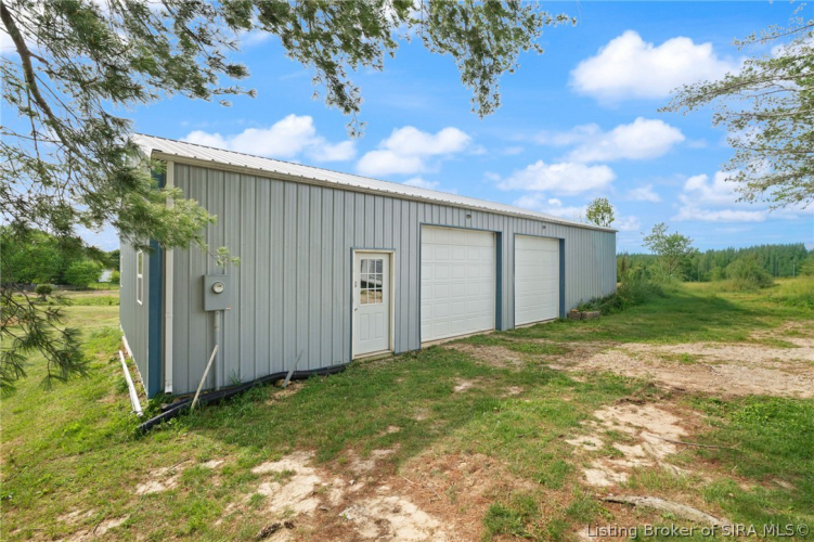 Listing Image 45
