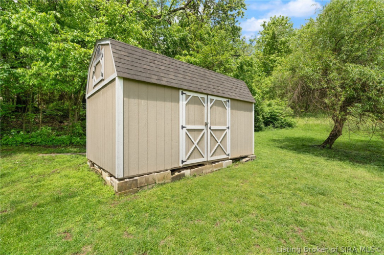 Listing Image 44