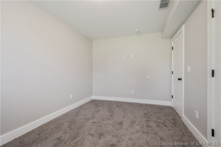 Listing Image 37