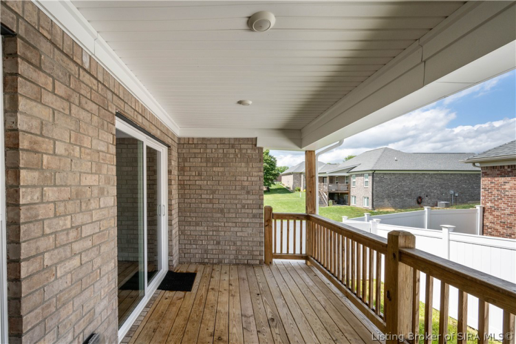 Listing Image 43