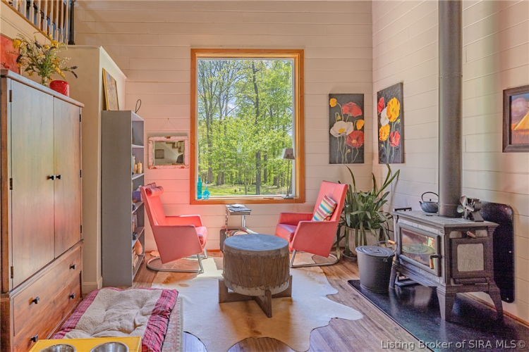 Listing Image 15