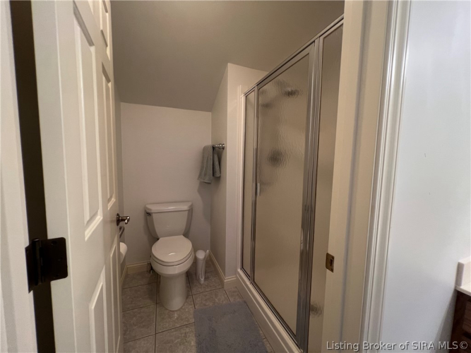 Listing Image 60