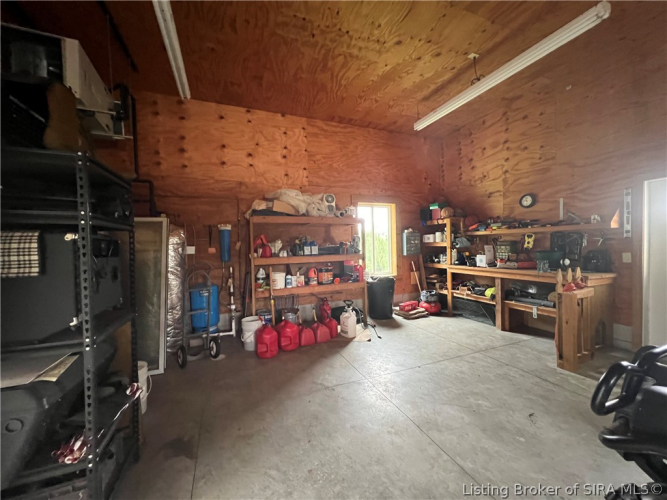 Listing Image 74