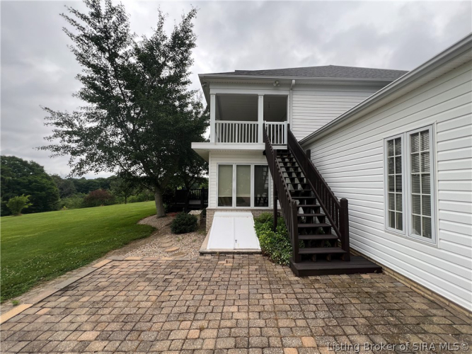 Listing Image 76