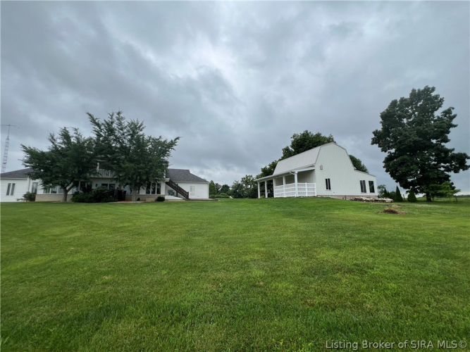 Listing Image 82