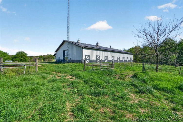 Listing Image 17