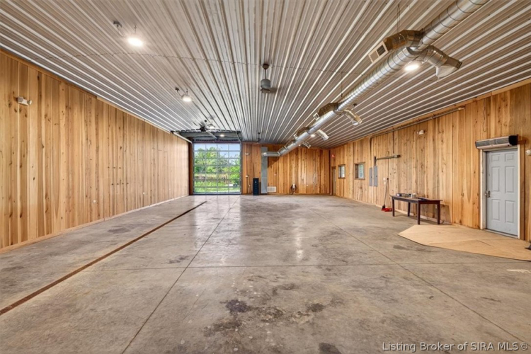Listing Image 23