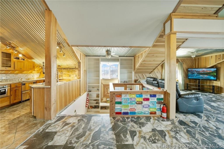 Listing Image 51