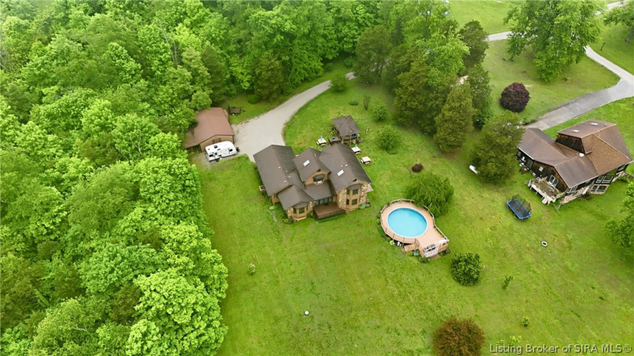 Listing Image 8