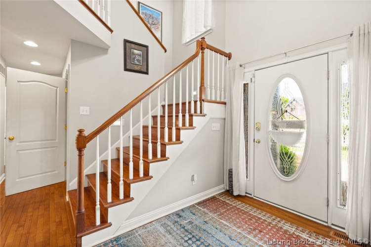 Listing Image 12