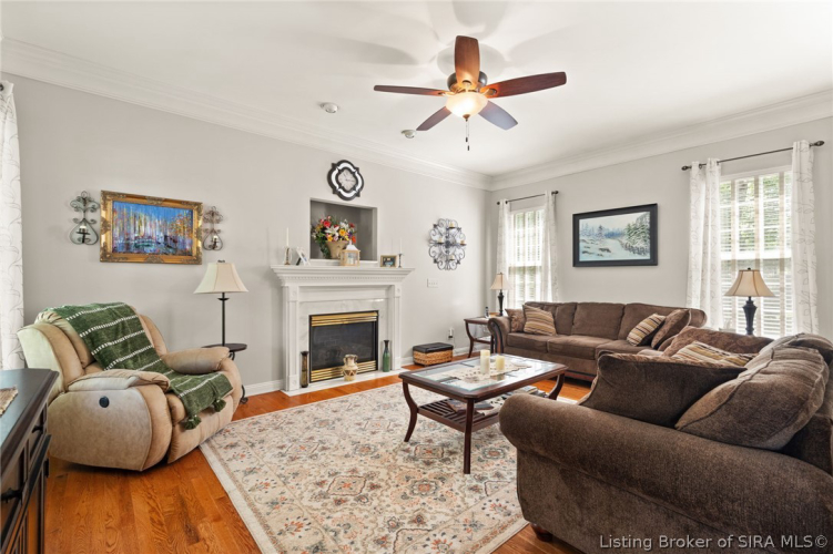 Listing Image 14