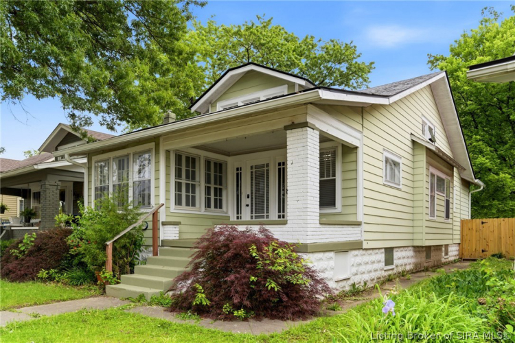 Listing Image 2