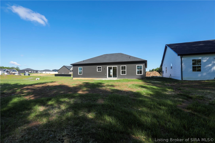 Listing Image 36