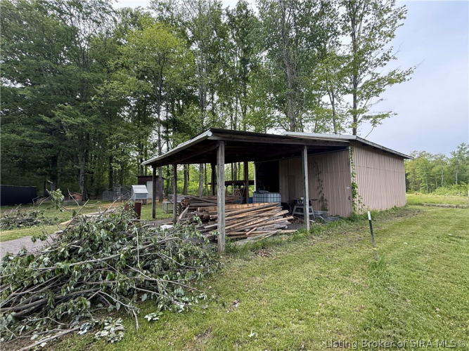 Listing Image 17