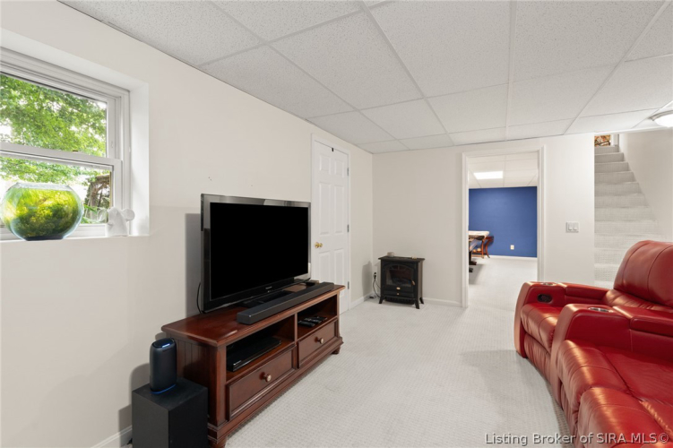 Listing Image 30
