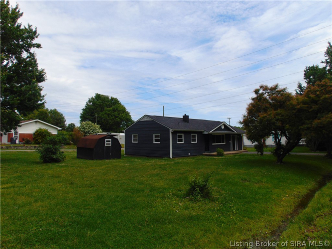 Listing Image 11