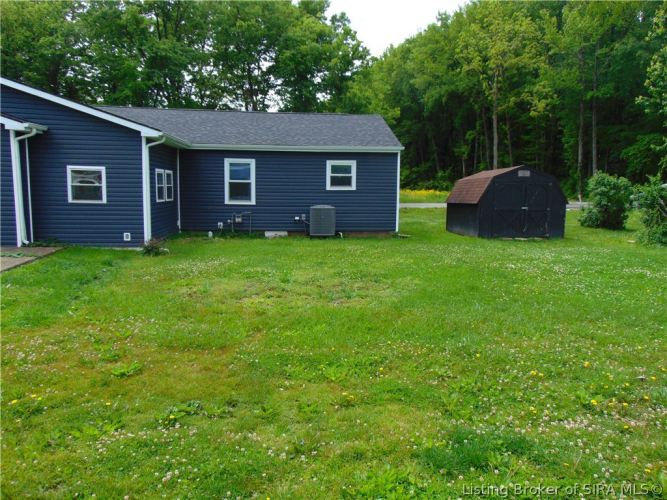 Listing Image 12