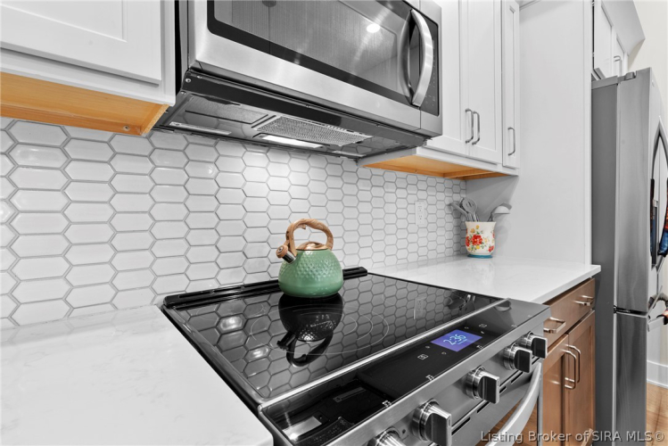 Listing Image 23