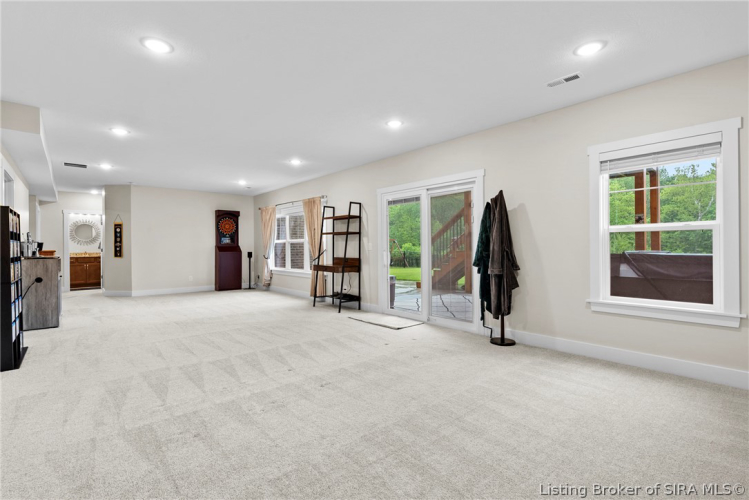 Listing Image 50