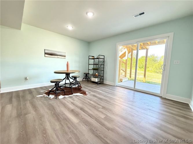 Listing Image 65