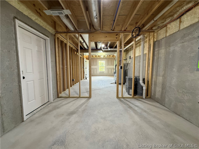 Listing Image 82