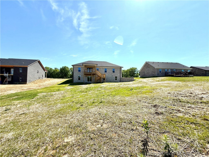 Listing Image 96